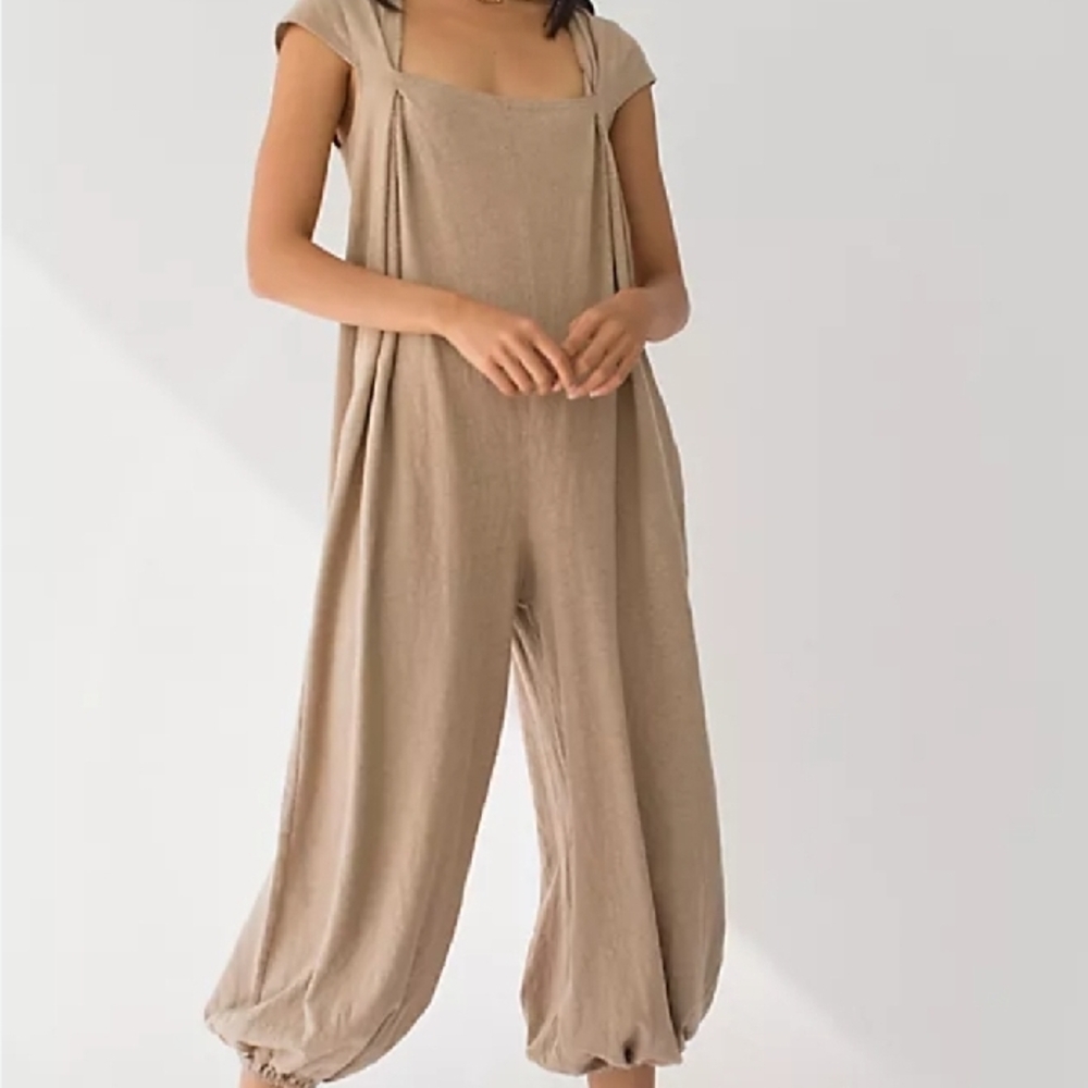 🚨SOLD🚨 Beige Women's Jumpsuit